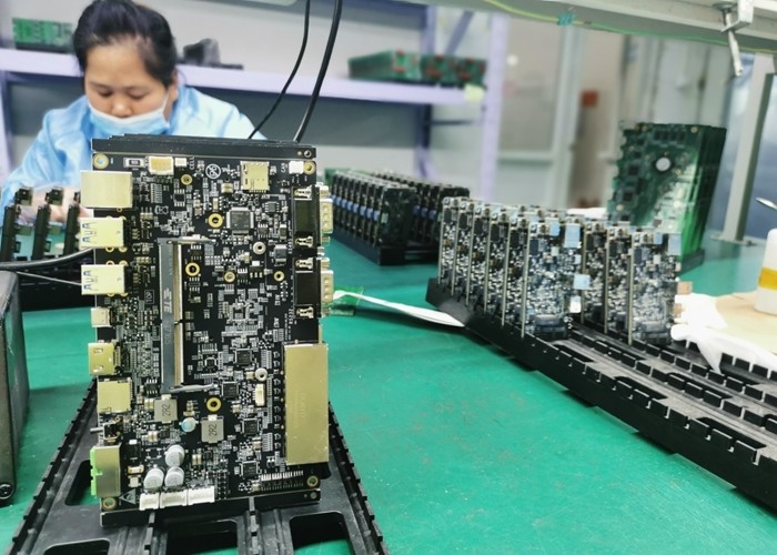 Zwarte Fr4-Elektronikaonderdompeling Geassembleerde PCB Smt voor Industriële Controle